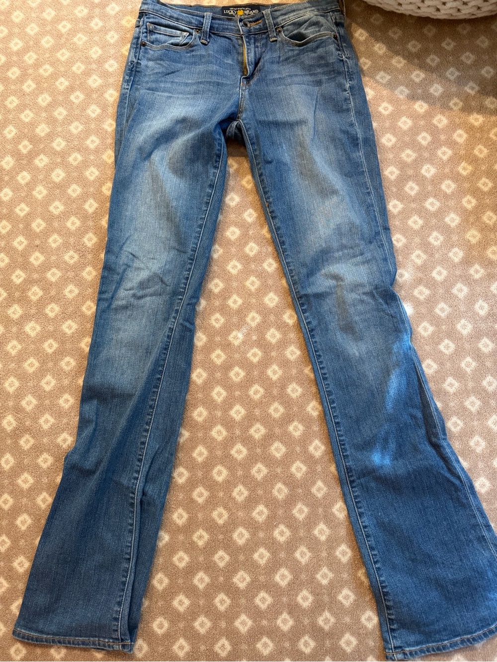 Lucky Brand Classic Sofia Boot Cut Blue Slightly Flared Jeans size 2/26 X-LONG